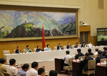 輿論積極評價中國政府簡政放權再提速