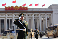 守衛兩會的最美哨兵