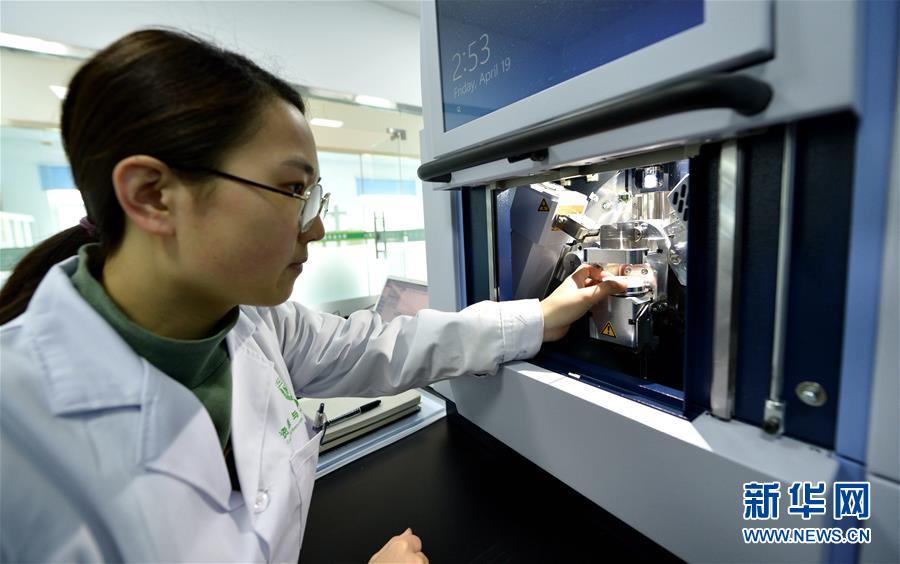 （愛國情 奮斗者&middot;圖文互動）（2） &ldquo;解民生之多艱，育天下之英才&rdquo;&mdash;&mdash;中國農大師生扎根田野書寫奉獻之歌