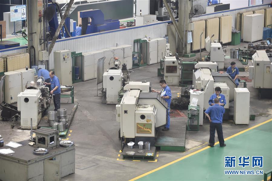 （新華全媒頭條&middot;壯麗70年 奮斗新時代&mdash;&mdash;推動高質量發展調研行&middot;圖文互動）（4）潮平兩岸闊 奮楫正當時&mdash;&mdash;來自遼寧的高質量發展實踐