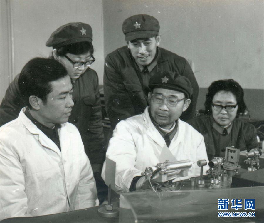 （愛國情 奮斗者&middot;圖文互動(dòng)）（1）永不停轉(zhuǎn)的&ldquo;陀螺&rdquo;&mdash;&mdash;追記中國工程院院士、國防科技大學(xué)教授高伯龍