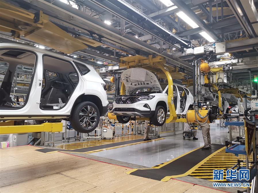 （在習近平新時代中國特色社會主義思想指引下&mdash;&mdash;新時代新作為新篇章&middot;習近平總書記關切事&middot;圖文互動）（4）按下復工復產&ldquo;快進鍵&rdquo;