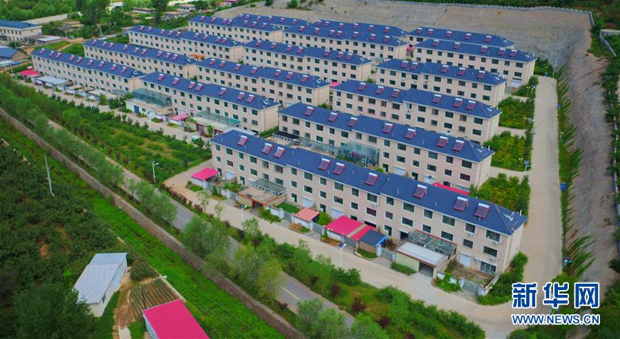 （新華全媒頭條&middot;走向我們的小康生活&middot;圖文互動）（12）長城腳下，小康村串成&ldquo;珍珠鏈&rdquo;