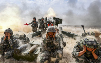 &ldquo;火力-2017&middot;青銅峽&rdquo; 站在怒吼的火炮背后有多震撼？