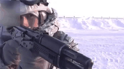 俄在北極地區舉行大規?？畿姺N演習