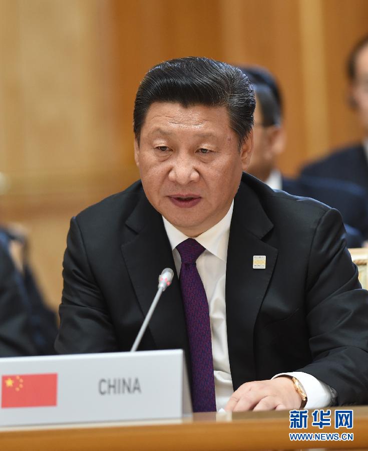 7月9日，金磚國家領(lǐng)導(dǎo)人第七次會晤在俄羅斯烏法舉行。中國國家主席習(xí)近平、俄羅斯總統(tǒng)普京、巴西總統(tǒng)羅塞夫、印度總理莫迪、南非總統(tǒng)祖馬出席。這是習(xí)近平發(fā)表題為《共建伙伴關(guān)系　共創(chuàng)美好未來》的主旨講話。新華社記者 饒愛民 攝 