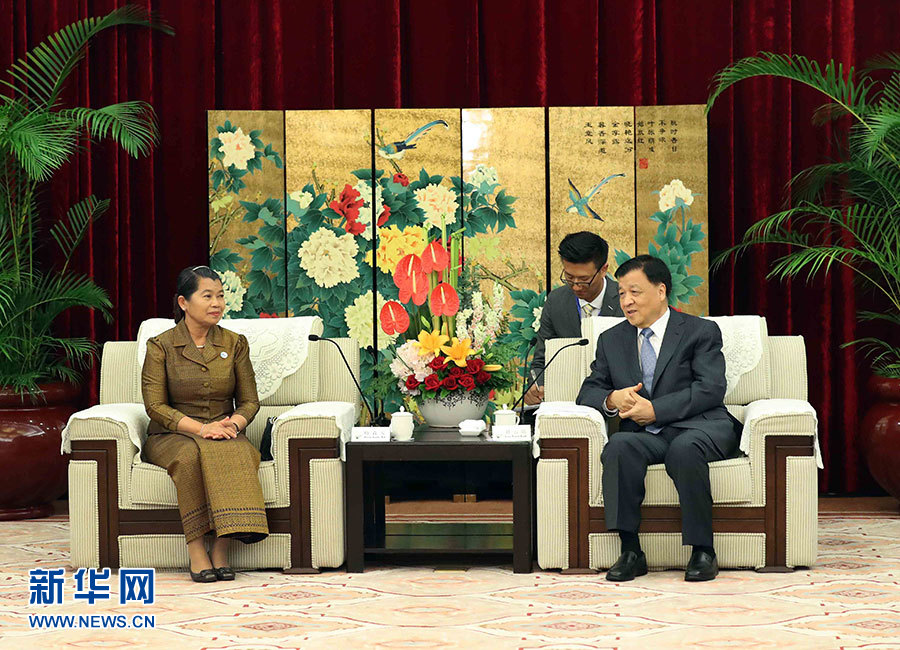 6月11日，中共中央政治局常委、中央書記處書記劉云山在福州會見來華出席金磚國家政黨、智庫和民間社會組織論壇的柬埔寨人民黨中央常委、副首相梅森安。新華社記者劉衛(wèi)兵攝