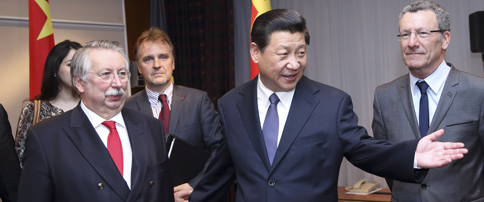 習近平會見比利時聯邦眾議長弗拉奧