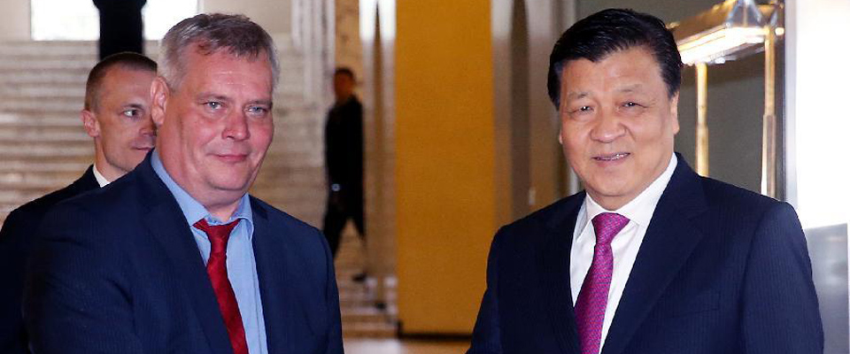 劉云山會(huì)見芬蘭社民黨主席、財(cái)政部長林內(nèi)